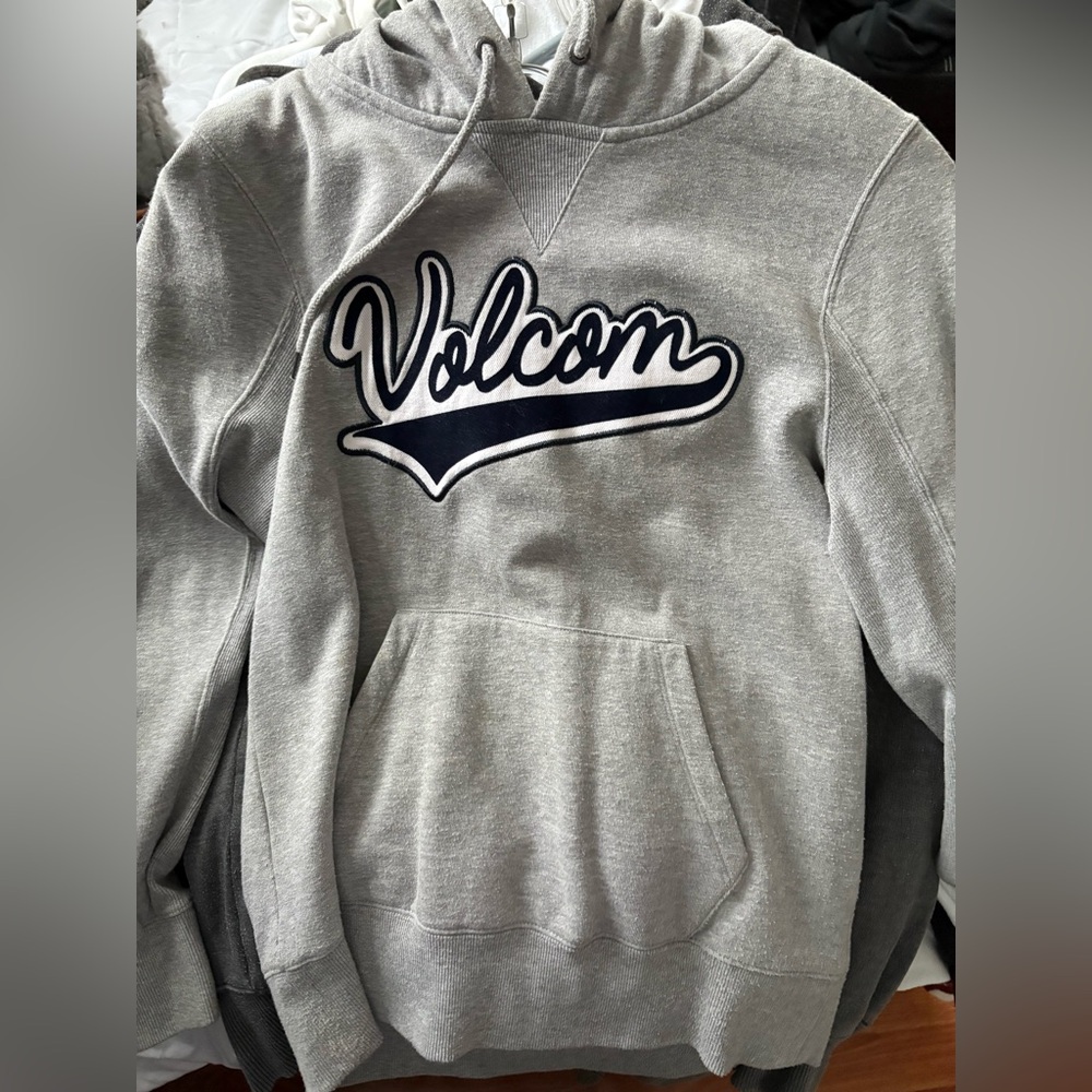 Grey volcom hoodie